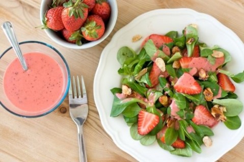strawberry-salad-73-1-e1304389947753